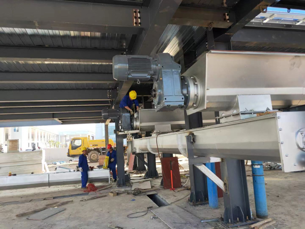 �o�S����ݔ�͙C